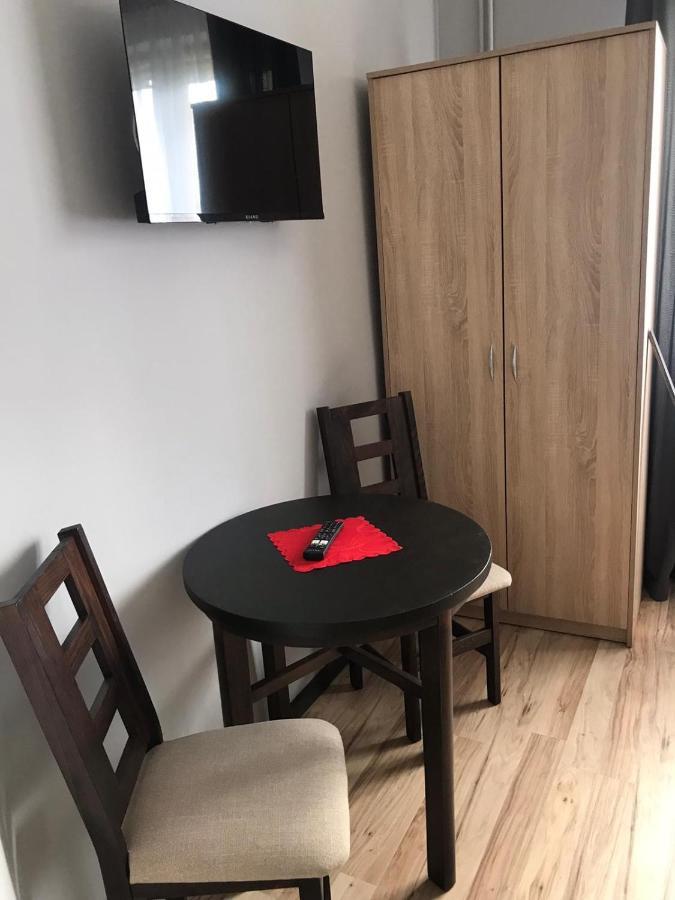Pokoje Goscinne Ujsoly Luaran gambar